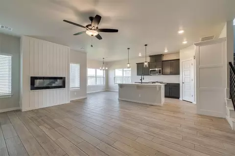 409 Carlow Way, Yukon, OK 73099