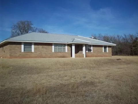 32471 29 Hwy, Elmore City, OK 73433