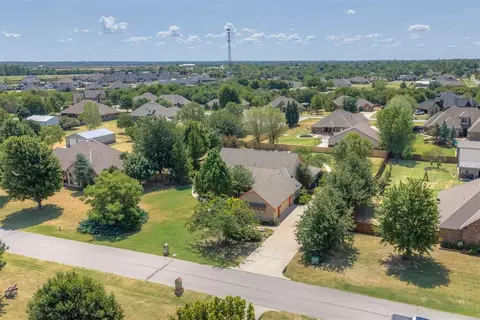 View/Area - 4606 Pikeys Trl, Tuttle, OK 73089 photo 1 of 4