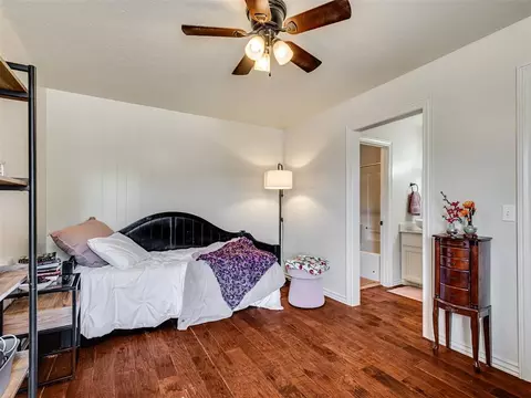 Bedroom - 5901 E Mcmillin Dr, Tuttle, OK 73089 photo 5 of 8