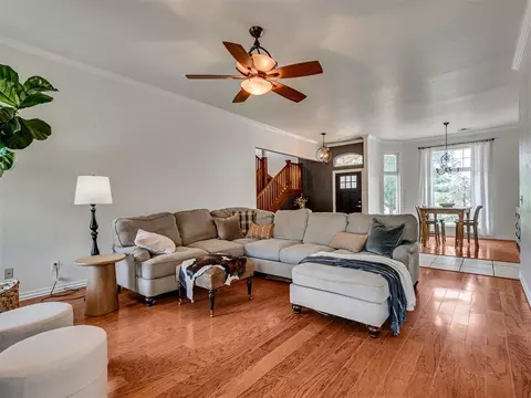 Living - 5901 E Mcmillin Dr, Tuttle, OK 73089 photo 3 of 4