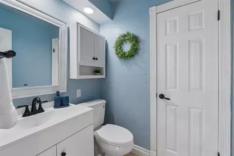 Bath - 7309 Cedar Hl, Tuttle, OK 73089 photo 1 of 6