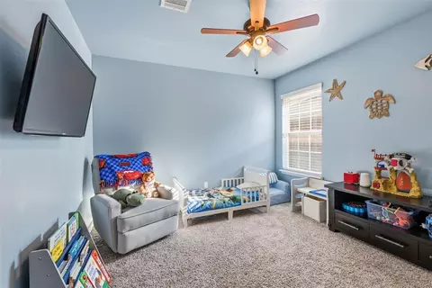 Bedroom - 604 Apple Tree Ln, Moore, OK 73160 photo 2 of 2