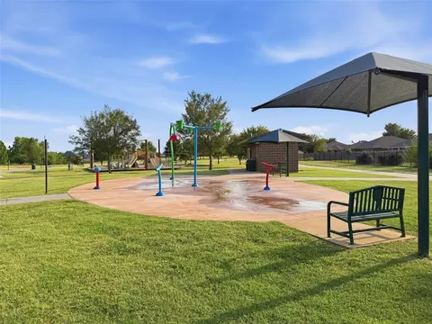 Other - 604 Apple Tree Ln, Moore, OK 73160 photo 11 of 12