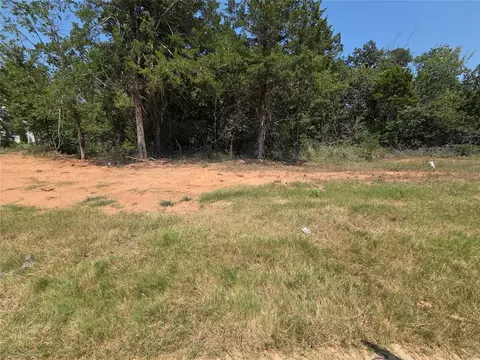 2302 Crossover Ct, Edmond, OK 73034