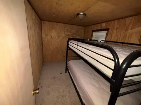 Bedroom - 416959 Cardinal St, Eufaula, OK 74432 photo 2 of 3