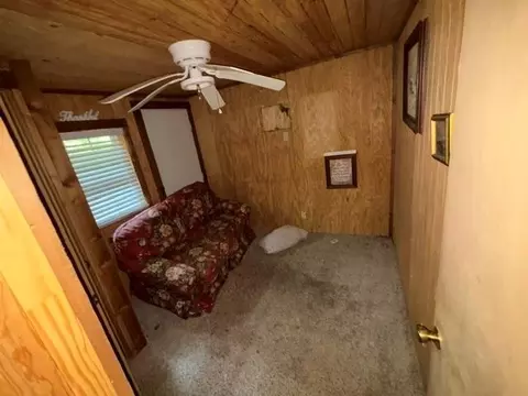 Bedroom - 416959 Cardinal St, Eufaula, OK 74432 photo 3 of 3