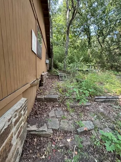 Exterior - 416959 Cardinal St, Eufaula, OK 74432 photo 7 of 15