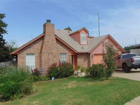 1605 Pennington Cir, Midwest City, OK 73130