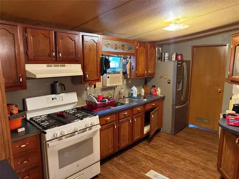 Kitchen - 104 Summer Oaks Dr, Mcloud, OK 74851 photo 1 of 1