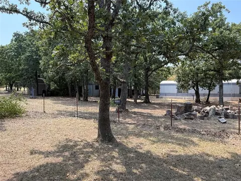 Exterior - 104 Summer Oaks Dr, Mcloud, OK 74851 photo 5 of 15