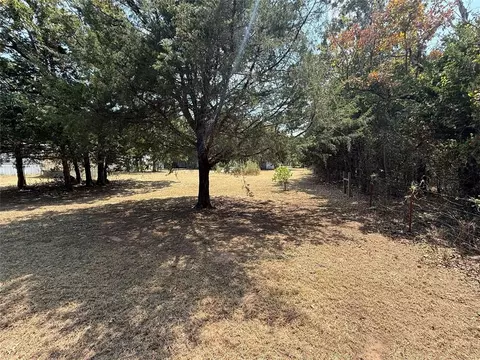 Exterior - 104 Summer Oaks Dr, Mcloud, OK 74851 photo 12 of 15