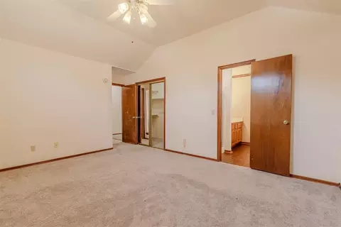 Bedroom - 1717 NW Jackson Dr, Norman, OK 73071 photo 2 of 5