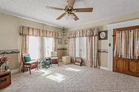 Living - 3103 W 116th St, Perkins, OK 74059 photo 3 of 5