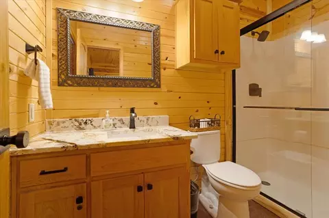 Bath - 110 Bentwater Rd, Broken Bow, OK 74728 photo 1 of 2