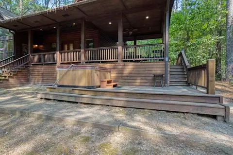 Exterior - 110 Bentwater Rd, Broken Bow, OK 74728 photo 3 of 14