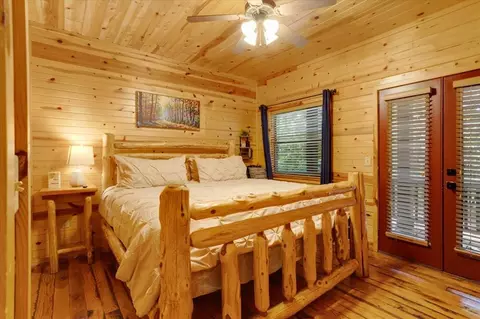Bedroom - 110 Bentwater Rd, Broken Bow, OK 74728 photo 2 of 6