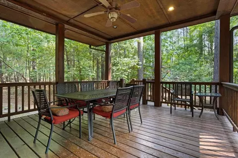 Exterior - 110 Bentwater Rd, Broken Bow, OK 74728 photo 9 of 14