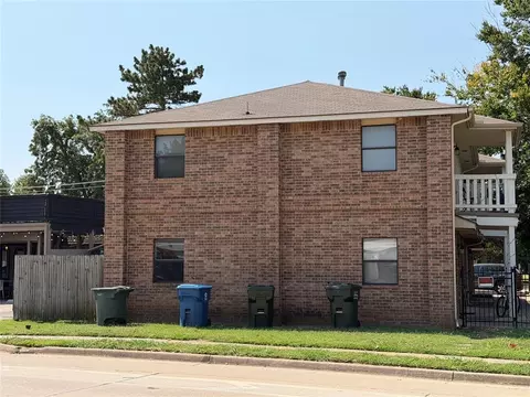 312 E Ayers St, Edmond, OK 73034 photo 2