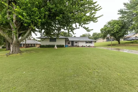 2000 N Anderson Rd, Choctaw, OK 73020