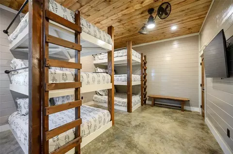 Bedroom - 89 Boulder Bnd, Broken Bow, OK 74728 photo 7 of 7