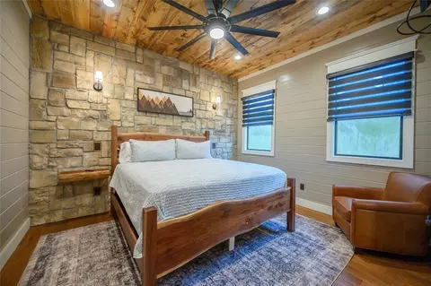 Bedroom - 89 Boulder Bnd, Broken Bow, OK 74728 photo 4 of 7