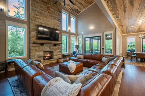 Living - 89 Boulder Bnd, Broken Bow, OK 74728 photo 1 of 3