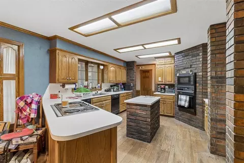 Kitchen - Undisclosed, Harrah, OK 73045 photo 1 of 4