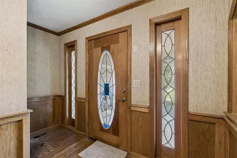 Entry Way - Undisclosed, Harrah, OK 73045 photo 1 of 4