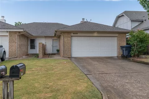 9008 N Roxbury Ter, Oklahoma City, OK 73132