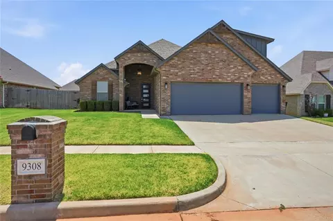 9308 SW 40th St, Oklahoma City, OK 73179