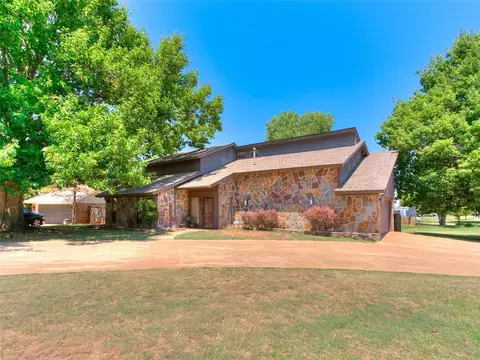 12113 Old Farm Cir, Oklahoma City, OK 73120