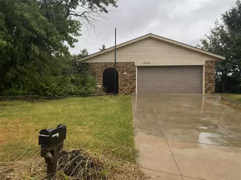 2532 Indian Creek Ct, Oklahoma City, OK 73120
