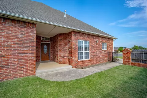 Other - 324 Shrill St, Norman, OK 73071 photo 9 of 12