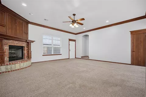 Living - 324 Shrill St, Norman, OK 73071 photo 3 of 5