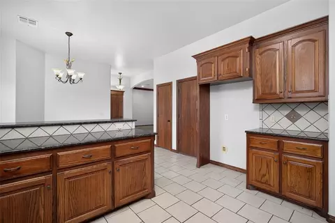 Kitchen - 324 Shrill St, Norman, OK 73071 photo 3 of 3