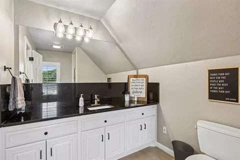 Bath - 9325 E State Highway 9, Norman, OK 73026 photo 6 of 7