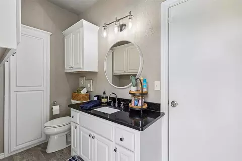 Bath - 9325 E State Highway 9, Norman, OK 73026 photo 7 of 7