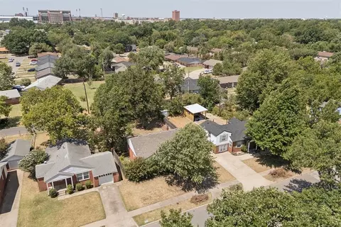 1914 Virginia St, Norman, OK 73071