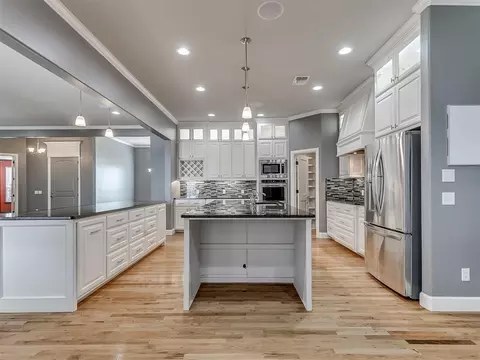 Kitchen - 3101 Firefly Dr, Norman, OK 73071 photo 3 of 4