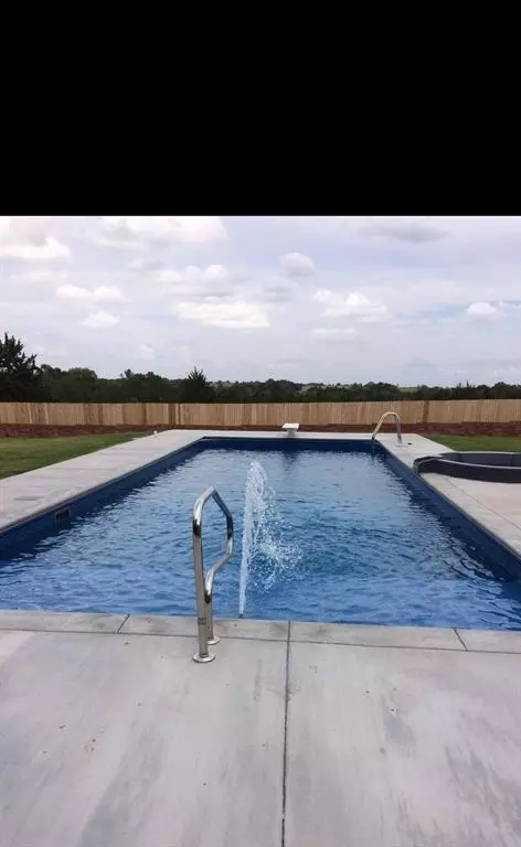 Exterior - 3101 Firefly Dr, Norman, OK 73071 photo 9 of 9