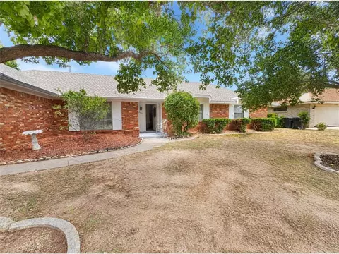 7912 Duane Dr, Oklahoma City, OK 73132