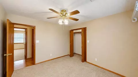 Bedroom - 105 Viking Loop, Ardmore, OK 73401 photo 5 of 7