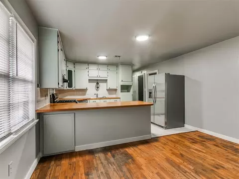 Kitchen - 412 N 3rd Ave, Purcell, OK 73080 photo 3 of 3