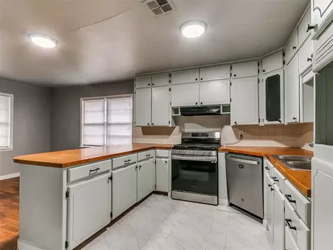 Kitchen - 412 N 3rd Ave, Purcell, OK 73080 photo 1 of 3