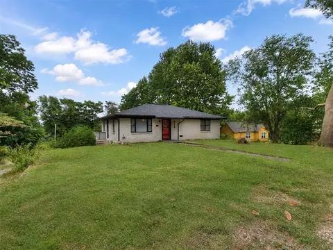 Exterior - 412 N 3rd Ave, Purcell, OK 73080 photo 1 of 4