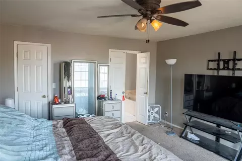 Bedroom - 8979 E 95th St, Tulsa, OK 74133 photo 4 of 6