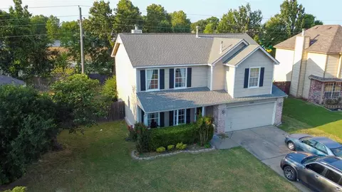 Exterior - 8979 E 95th St, Tulsa, OK 74133 photo 2 of 2