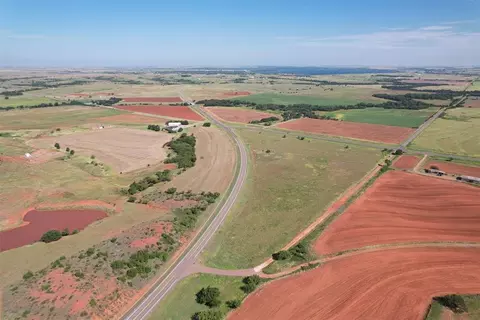 17 E 1040 Hwy 73 Rd, Foss, OK 73647 photo 5