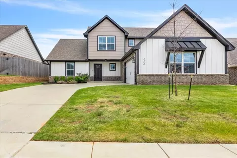 8308 NW 151st St, Edmond, OK 73013